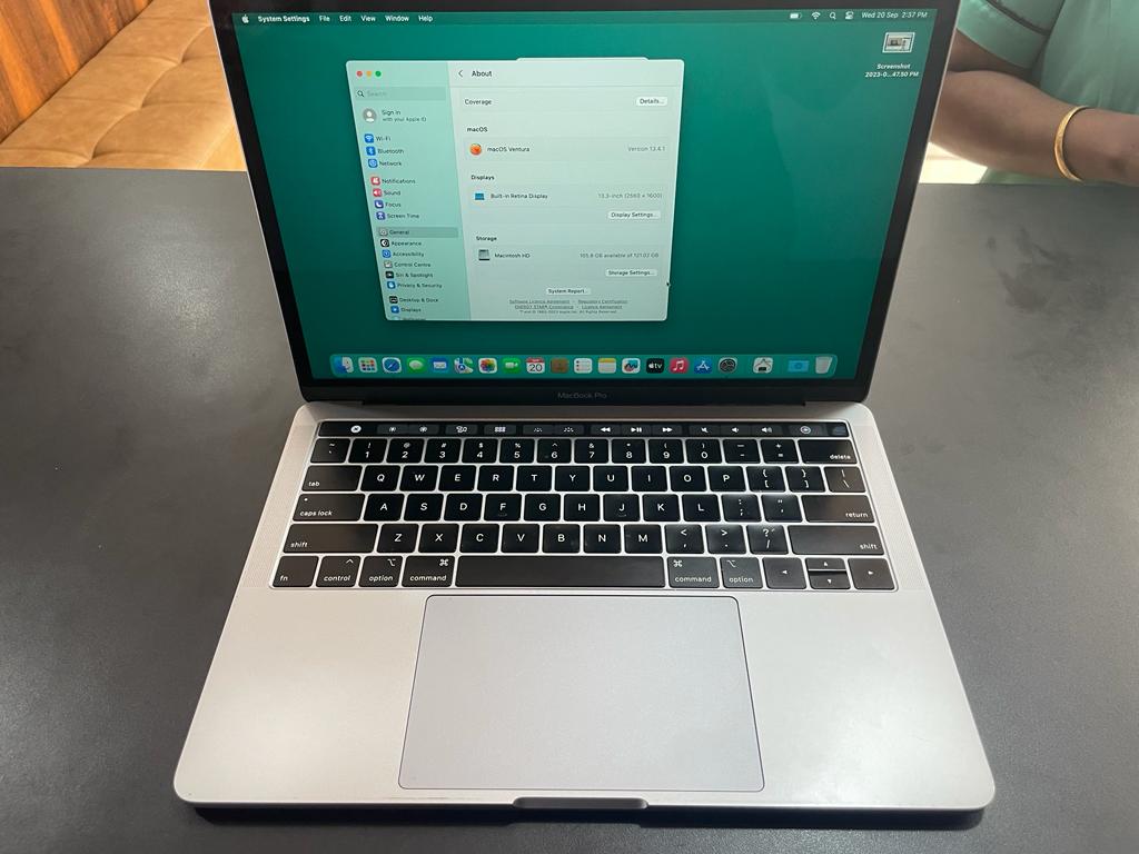 MacBook Pro 2019 13″ - Image 5